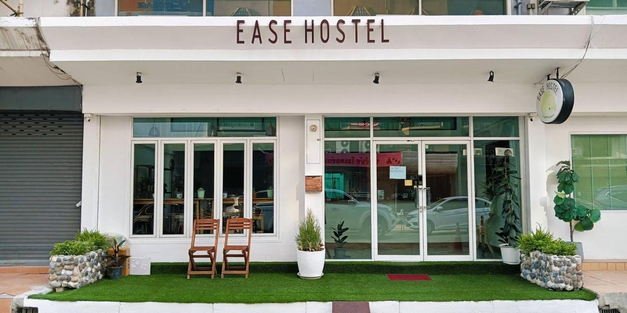 Ease Hostel Bangkok Exterior photo